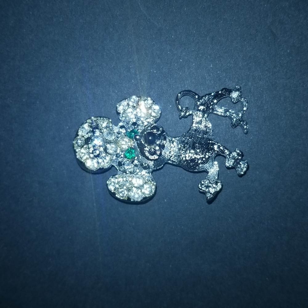 Poodle pin